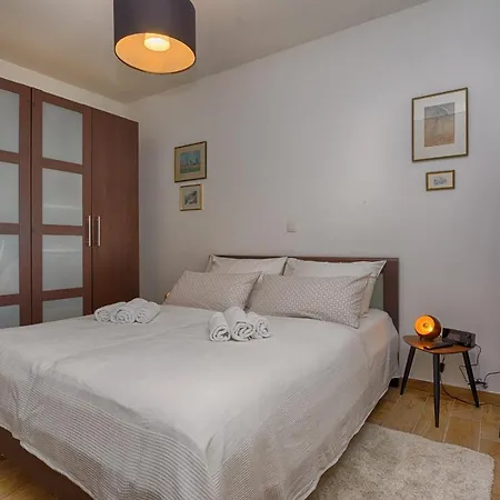 Dubo Apartamento *